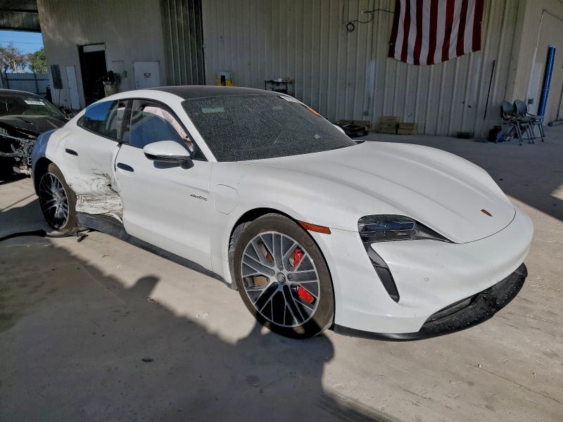 Photo 4 from auction – 2022 PORSCHE TAYCAN with VIN WP0AA2Y16NSA11948