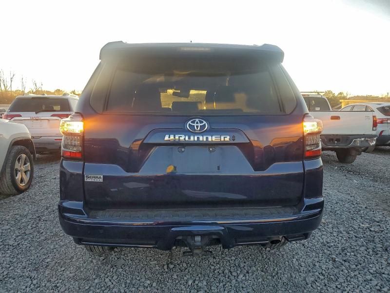 Photo 6 from auction – 2022 TOYOTA 4RUNNER TR with VIN JTEAU5JR1N5254244