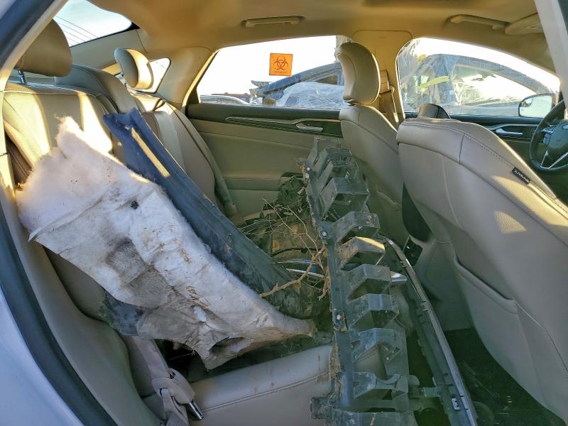 Photo 10 from auction – 2017 FORD FUSION SE with VIN 3FA6P0HD3HR104724