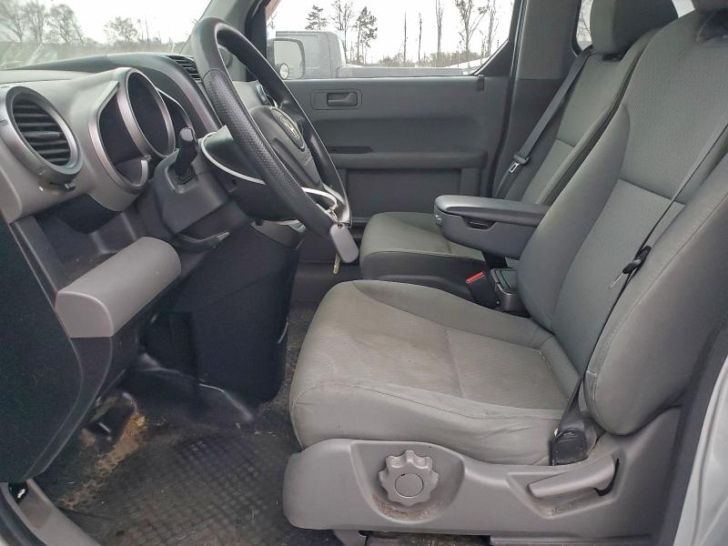Photo 7 from auction – 2010 HONDA ELEMENT LX with VIN 5J6YH1H33AL005624