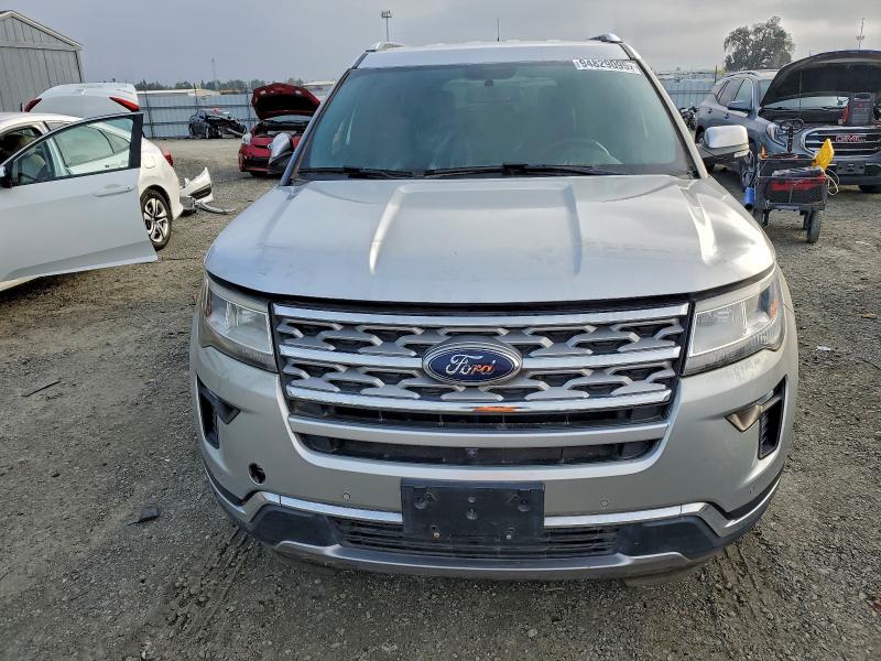 Photo 5 from auction – 2018 FORD EXPLORER L with VIN 1FM5K8F83JGA85190