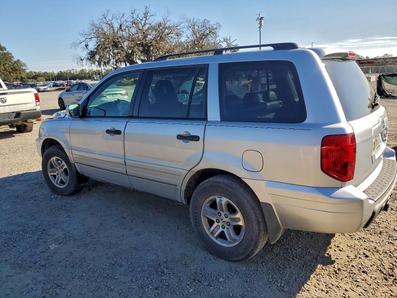 Photo 2 from auction – 2005 HONDA PILOT EXL with VIN 5FNYF185X5B027075