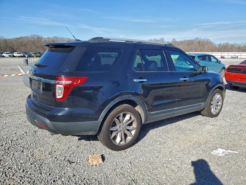 Photo 3 from auction – 2012 FORD EXPLORER X with VIN 1FMHK7D82CGA15337