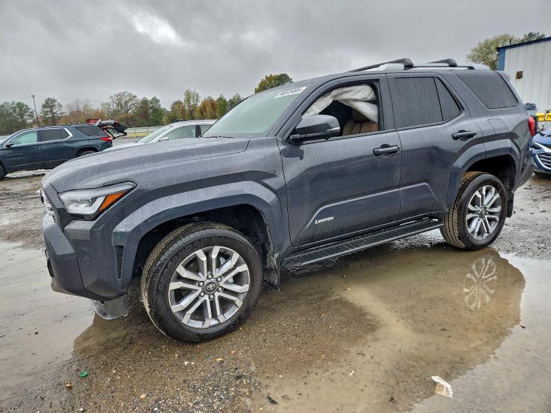 TOYOTA 4RUNNER SR 2025 with VIN JTEVA5BR8S5040260 - Photo from auction