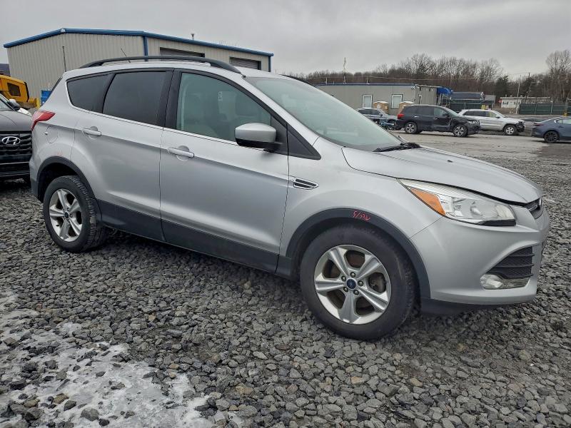 Photo 4 from auction – 2015 FORD ESCAPE SE with VIN 1FMCU9GX3FUC19668