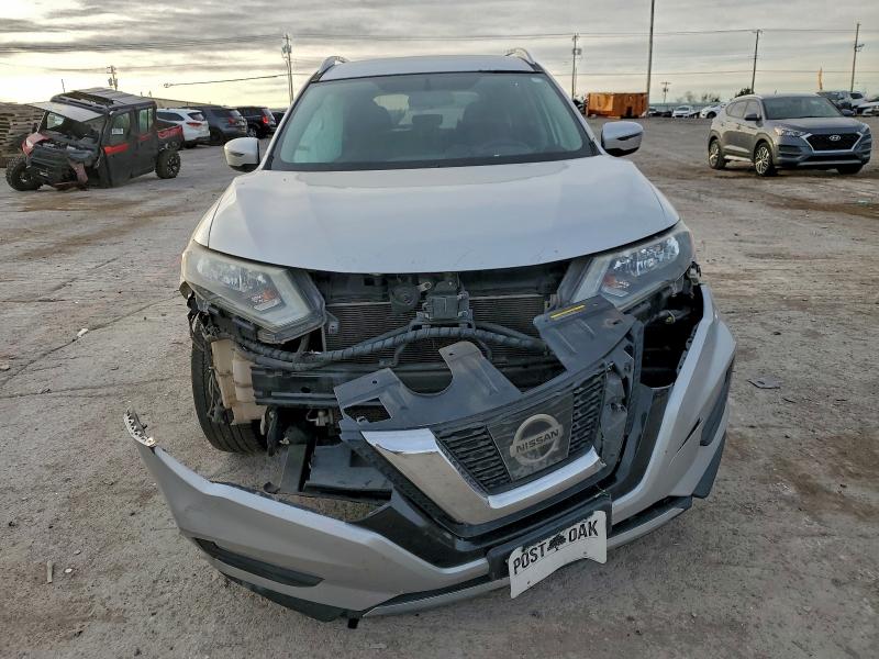 Photo 5 from auction – 2017 NISSAN ROGUE S with VIN 5N1AT2MT8HC859323