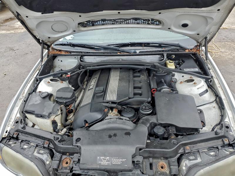 Zdjęcie 11 z aukcji – 2002 BMW 325 I z VIN WBAET37422NJ18920