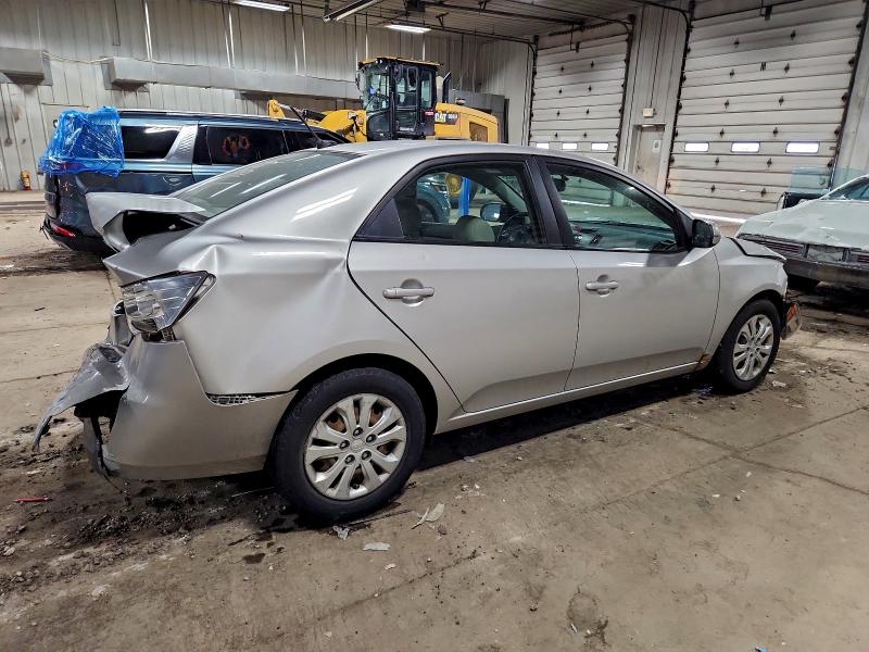 Zdjęcie 3 z aukcji – 2011 KIA FORTE EX z VIN KNAFU4A20B5449655