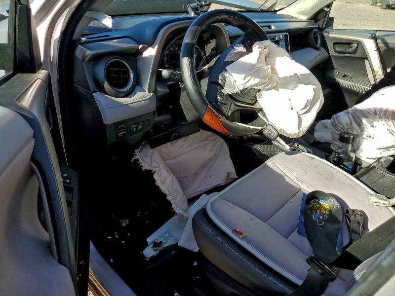 Photo 8 from auction – 2013 TOYOTA RAV4 XLE with VIN 2T3WFREV8DW034495