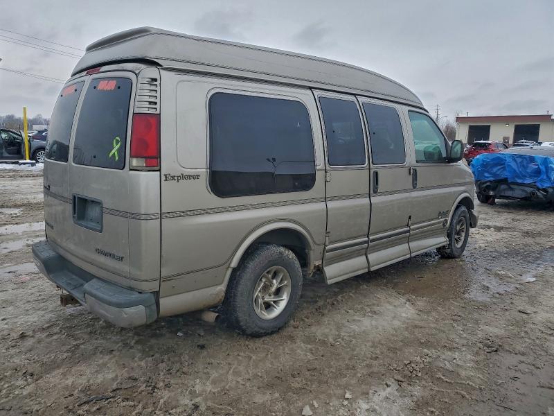 Photo 3 from auction – 2000 CHEVROLET EXPRESS G1 with VIN 1GBFG15R0Y1260296