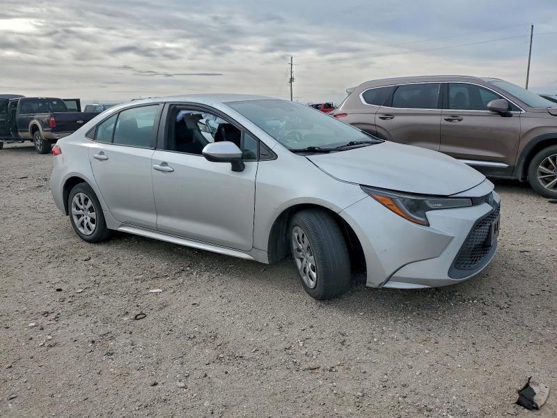 Photo 4 from auction – 2021 TOYOTA COROLLA LE with VIN 5YFEPMAE4MP153477