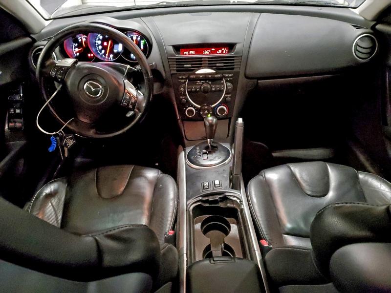 Photo 8 from auction – 2004 MAZDA RX8 with VIN JM1FE17N540136875