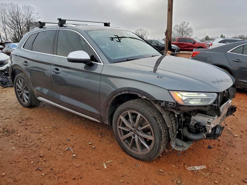 Photo 4 from auction – 2021 AUDI SQ5 PREMIU with VIN WA1B4AFY3M2025401