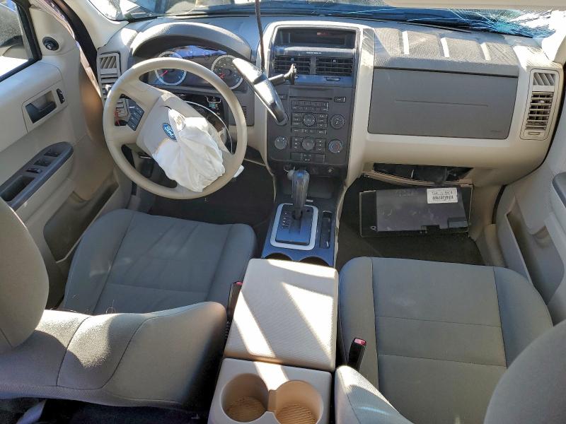 Фото 8 с аукциона – 2011 FORD ESCAPE XLS с VIN 1FMCU0C70BKC59858
