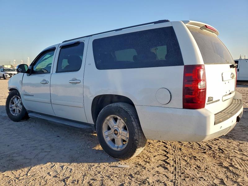Photo 2 from auction – 2008 CHEVROLET SUBURBAN C with VIN 3GNFC16068G163569