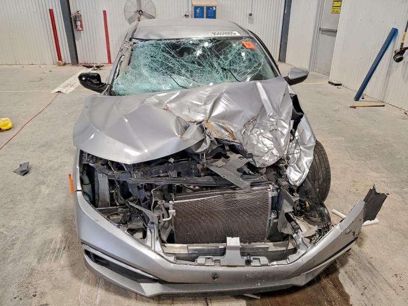 Photo 5 from auction – 2019 HONDA CIVIC with VIN 19XFC2F60KE021806