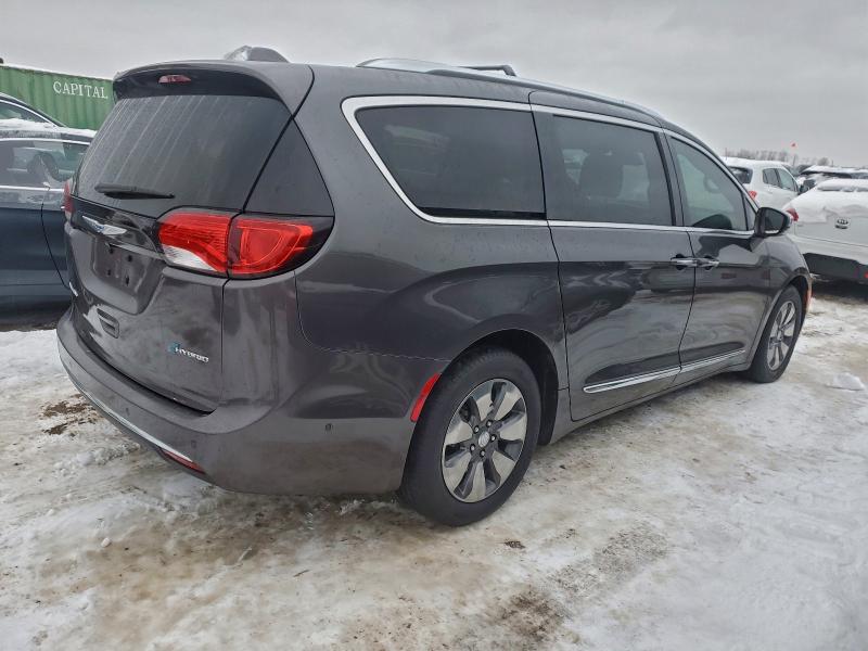 Photo 3 from auction – 2017 CHRYSLER PACIFICA E with VIN 2C4RC1N7XHR723723