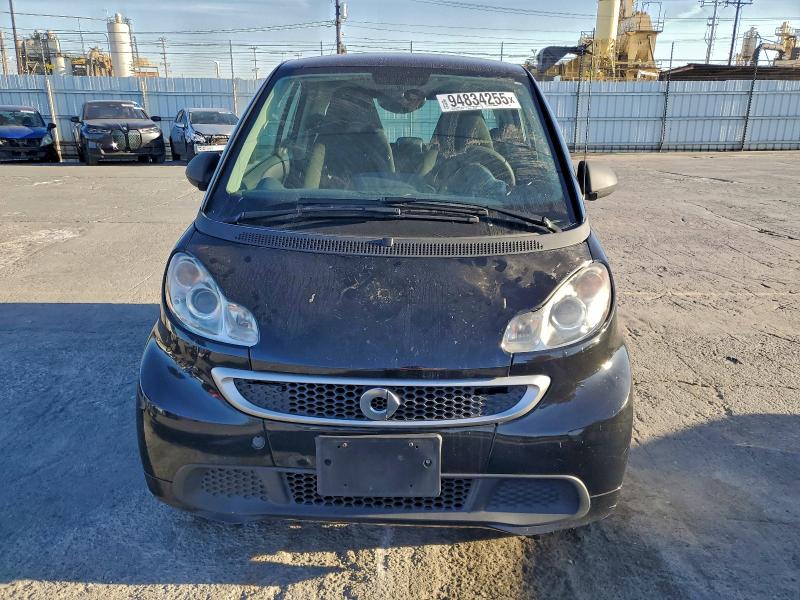 Photo 5 from auction – 2013 SMART FORTWO with VIN WMEEJ3BA0DK685705