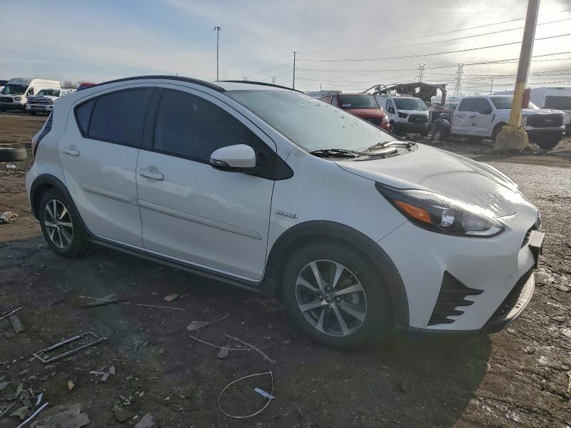 Photo 4 from auction – 2018 TOYOTA PRIUS C with VIN JTDKDTB35J1603916