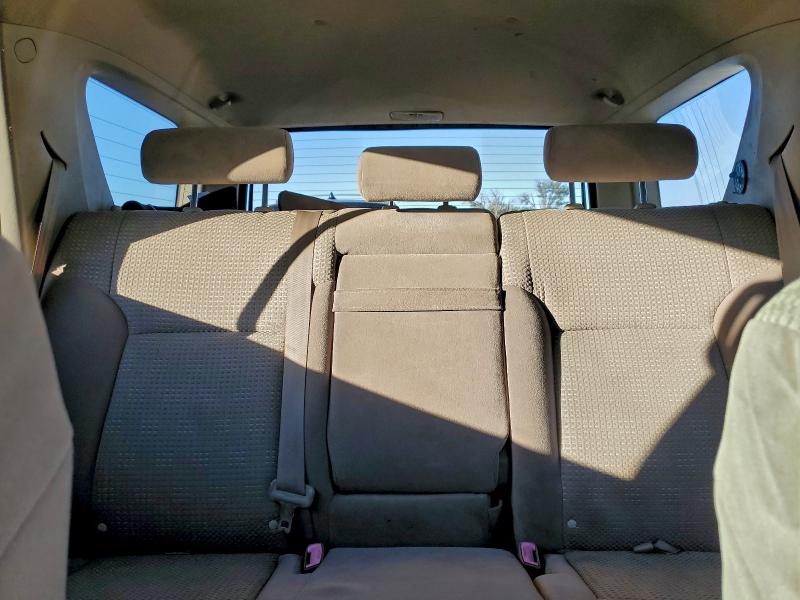 Photo 10 from auction – 2005 TOYOTA 4RUNNER SR with VIN JTEZU14R050053696