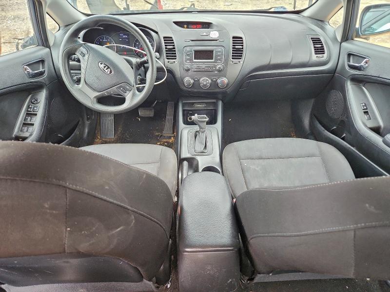Photo 8 from auction – 2016 KIA FORTE LX with VIN KNAFK4A65G5565739