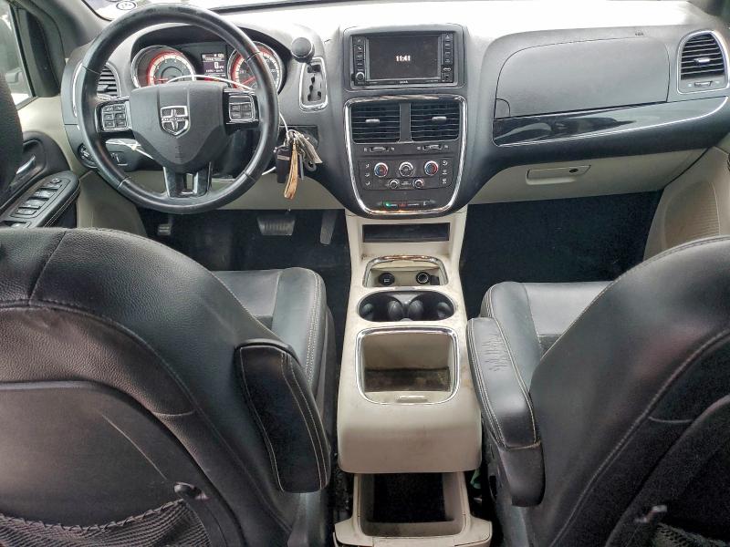 صورة رقم 8 من المزاد - 2017 DODGE GRAND CARA مع VIN 2C4RDGCG2HR745766