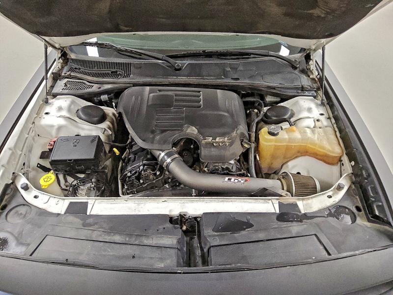 Photo 11 from auction – 2018 DODGE CHALLENGER with VIN 2C3CDZAG0JH118925