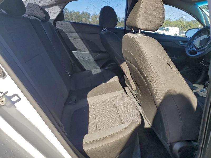 Photo 10 from auction – 2018 HYUNDAI ACCENT SE with VIN 3KPC24A35JE028828