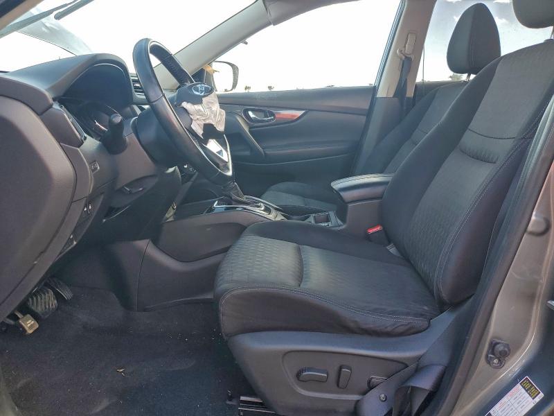 Photo 7 from auction – 2018 NISSAN ROGUE S with VIN JN8AT2MV4JW306263