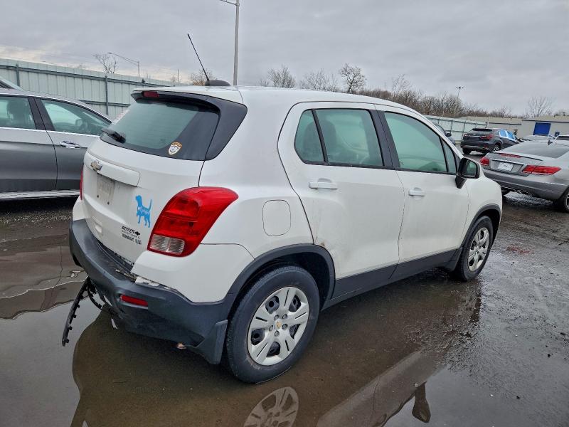 Zdjęcie 3 z aukcji – 2016 CHEVROLET TRAX LS z VIN 3GNCJKSB8GL279173