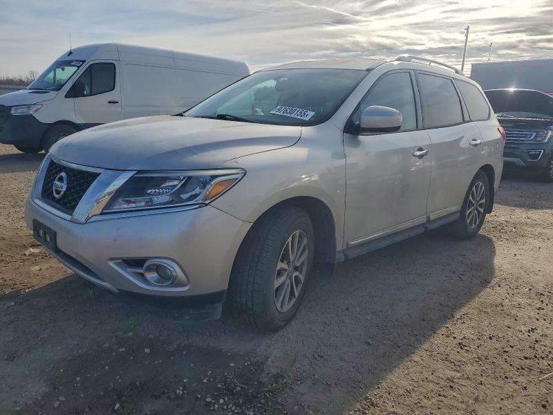 NISSAN PATHFINDER 2015 with VIN 5N1AR2MM9FC706373 - Photo from auction