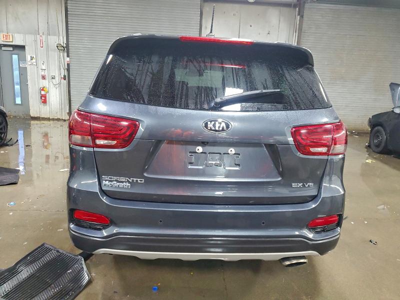 Photo 6 from auction – 2020 KIA SORENTO EX with VIN 5XYPHDA50LG694129