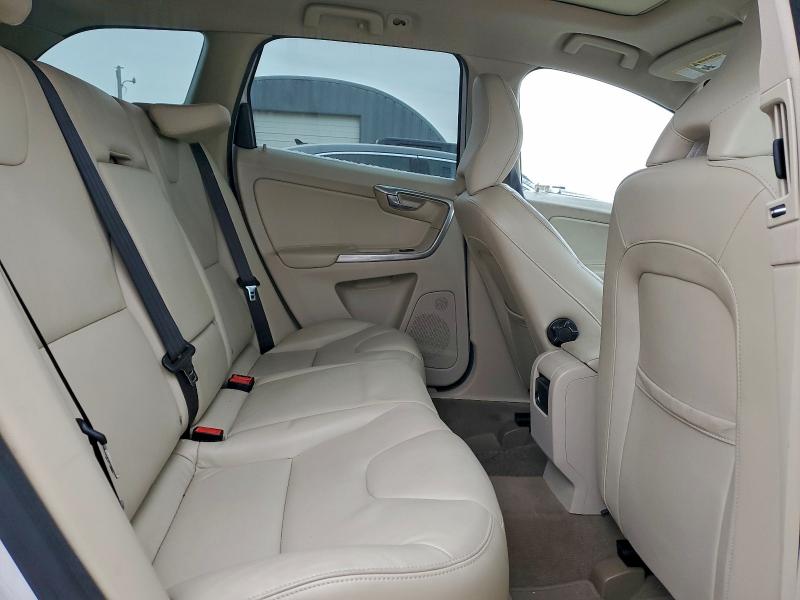 صورة رقم 11 من المزاد - 2015 VOLVO XC60 T5 PL مع VIN YV440MDD1F2604172
