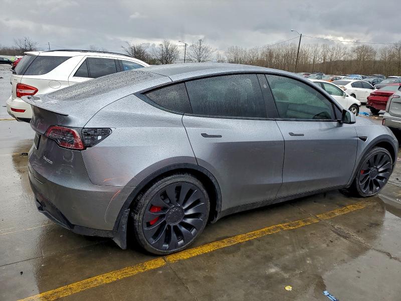 صورة رقم 3 من المزاد - 2024 TESLA MODEL Y مع VIN 7SAYGDEF4RA308287