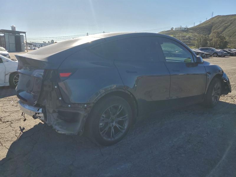 Photo 3 from auction – 2025 TESLA MODEL Y with VIN 7SAYGDED4SF315232