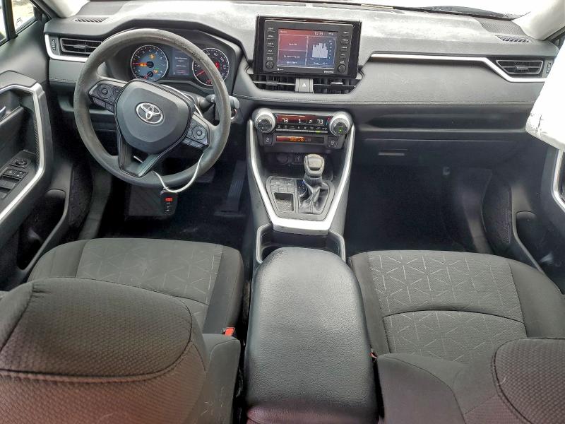 Photo 8 from auction – 2020 TOYOTA RAV4 XLE with VIN 2T3W1RFV2LC069322