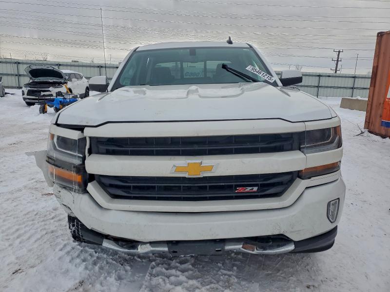 Photo 5 from auction – 2018 CHEVROLET SILVERADO with VIN 3GCUKREC3JG422909