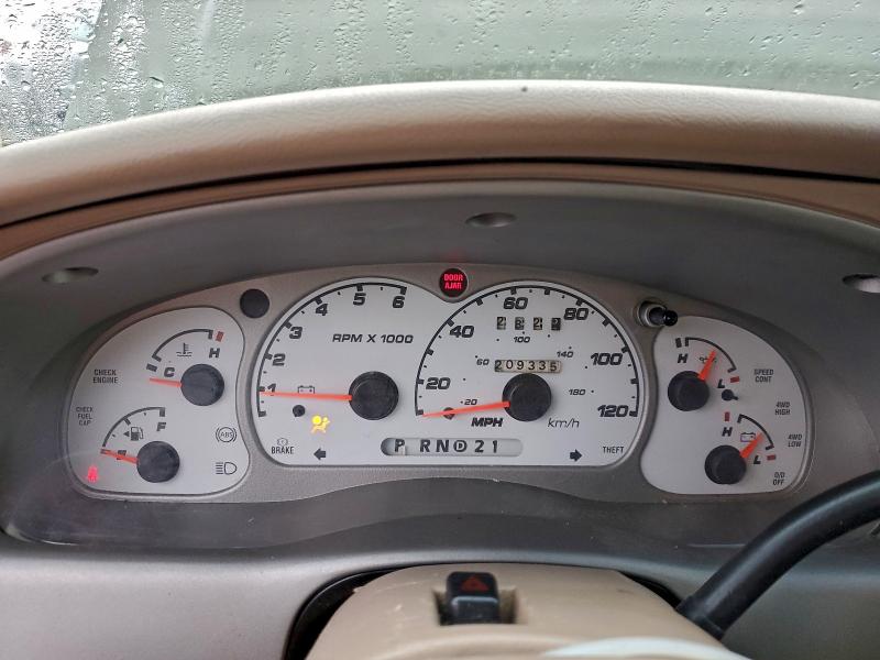 Photo 9 from auction – 2002 FORD EXPLORER S with VIN 1FMZU77E32UB64825