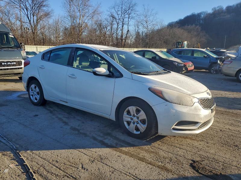Photo 4 from auction – 2015 KIA FORTE LX with VIN KNAFX4A64F5329146