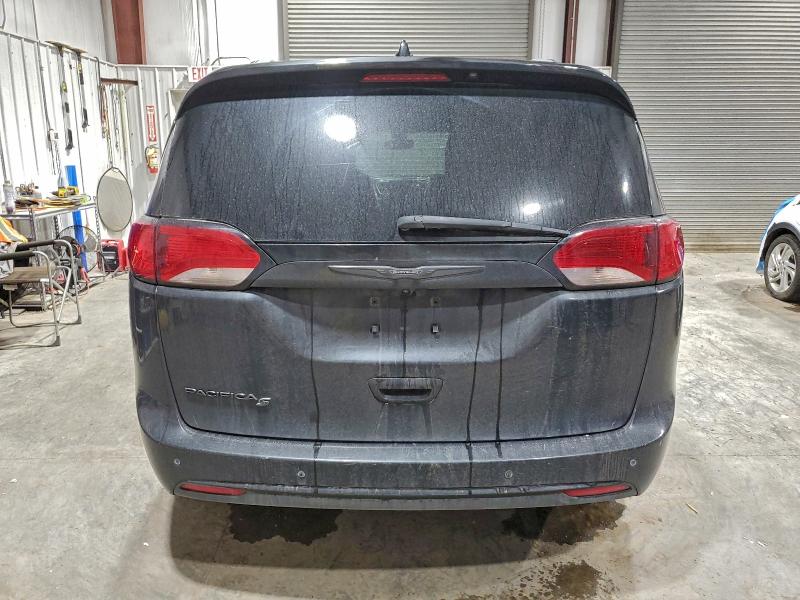 Photo 6 from auction – 2020 CHRYSLER PACIFICA with VIN 2C4RC1EG6LR286604