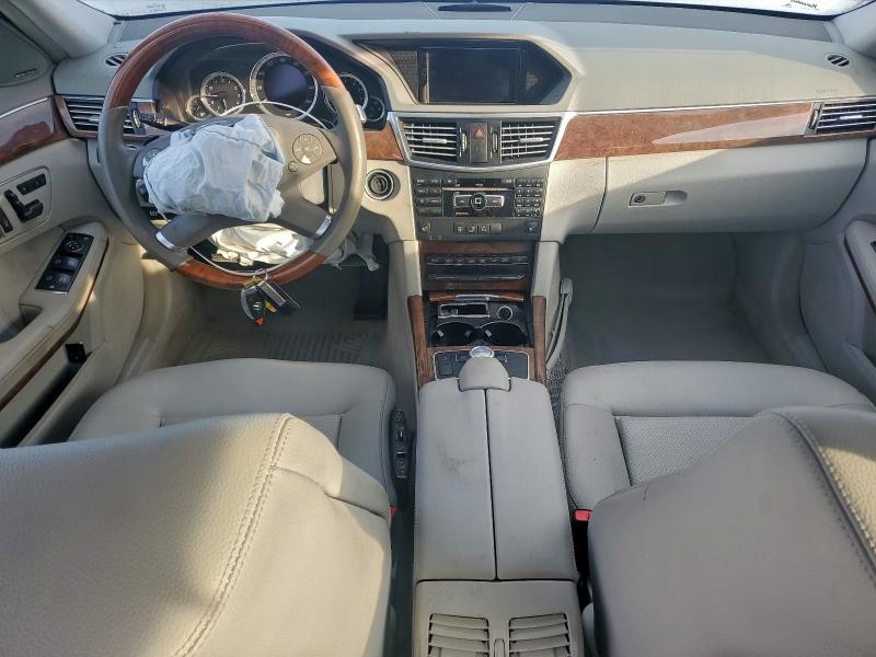 Photo 8 from auction – 2013 MERCEDES-BENZ E 350 with VIN WDDHF5KB6DA671238