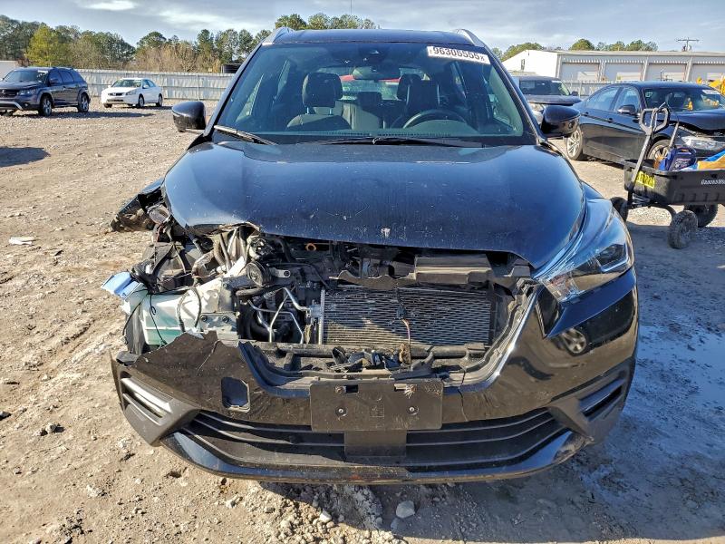 Photo 5 from auction – 2020 NISSAN KICKS SR with VIN 3N1CP5DV5LL555015