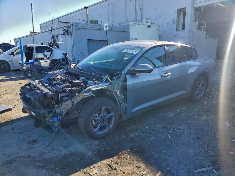 KIA K4 LX 2025 with VIN 3KPFT4DE6SE104145 - Photo from auction