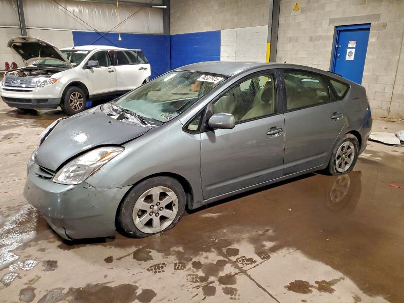 TOYOTA PRIUS 2005 with VIN JTDKB20U953000229 - Photo from auction