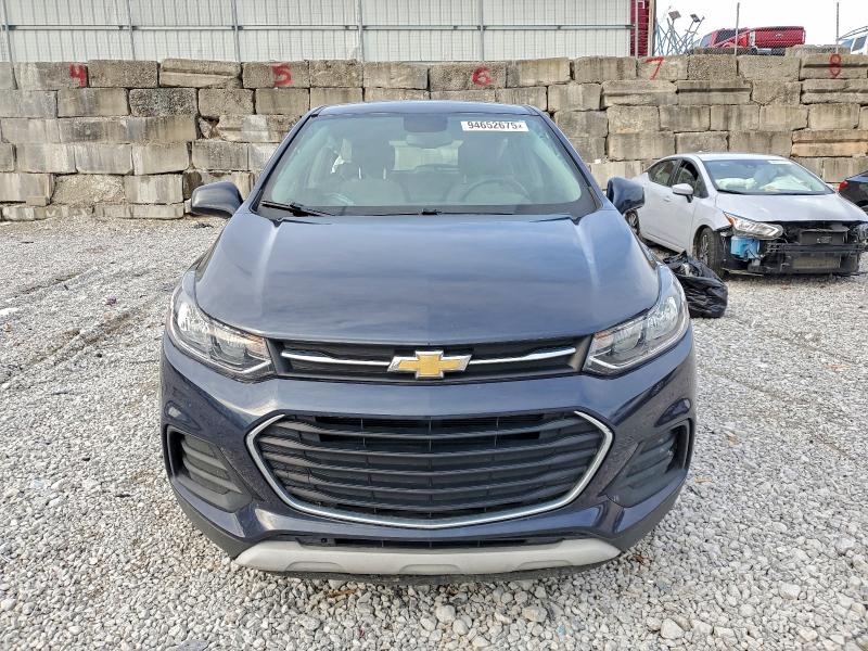 Photo 5 from auction – 2018 CHEVROLET TRAX LS with VIN 3GNCJKSB3JL348682