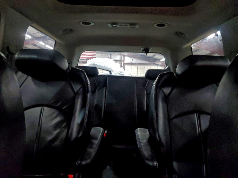 Photo 10 from auction – 2011 GMC ACADIA SLT with VIN 1GKKVRED0BJ364236