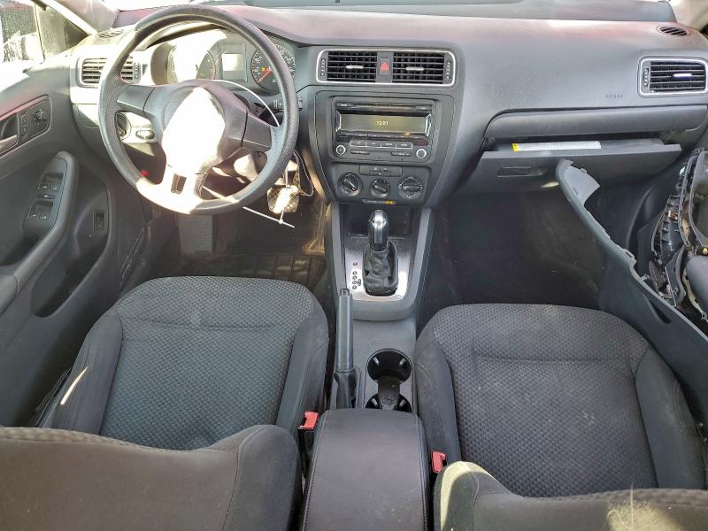 Photo 8 from auction – 2014 VOLKSWAGEN JETTA BASE with VIN 3VW2K7AJ0EM221280