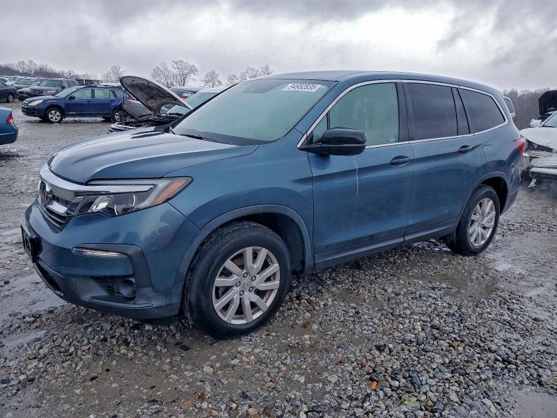 HONDA PILOT LX 2019 with VIN 5FNYF6H15KB063276 - Photo from auction