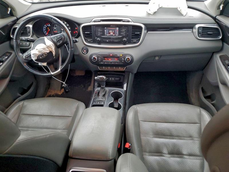 Photo 8 from auction – 2016 KIA SORENTO EX with VIN 5XYPHDA50GG124122