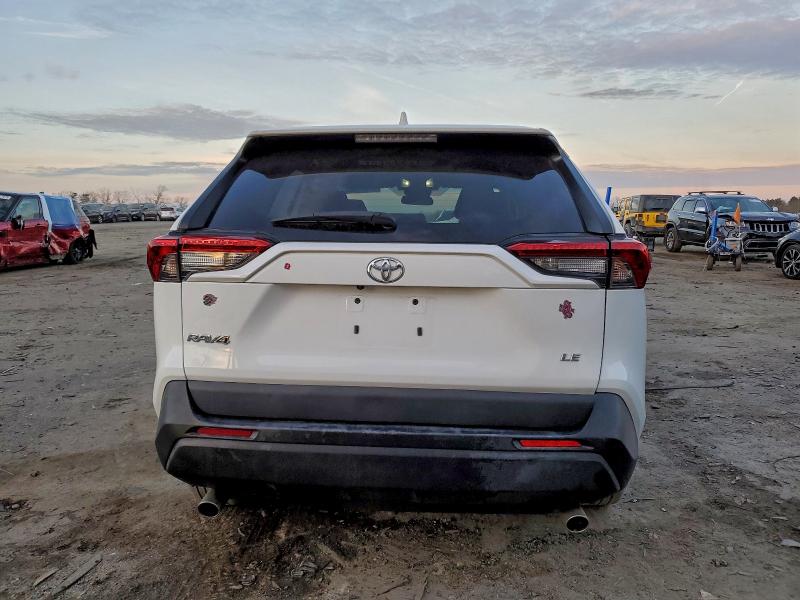 Photo 6 from auction – 2023 TOYOTA RAV4 with VIN 2T3H1RFV5PC234049